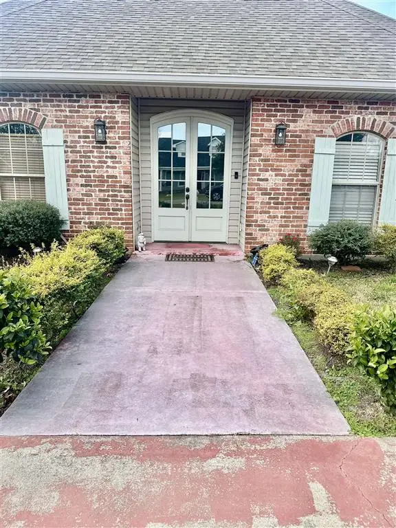 5738 Larch Drive, Lake Charles, LA 70605 - Image #2