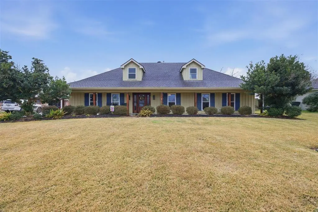 1503 S Chateau Circle S, Lake Charles, LA 70605 - #1