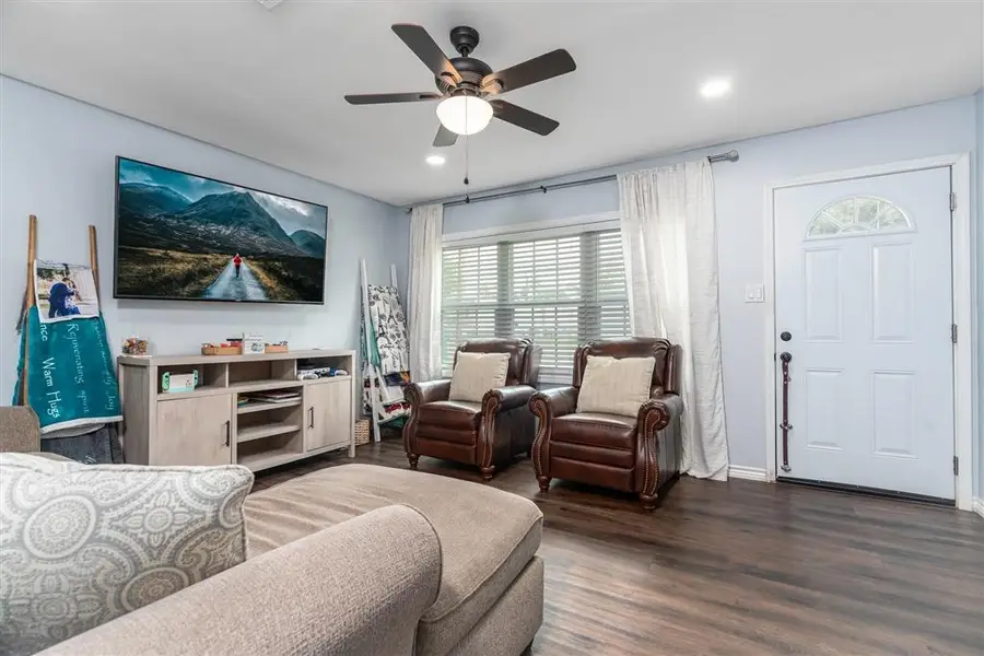 305 Cleveland Street, Sulphur, LA 70663 - #3