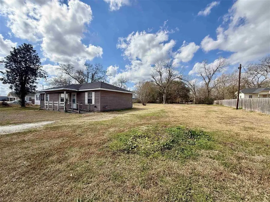 412 S Bowers Ave Avenue S, Iowa, LA 70647 - #2