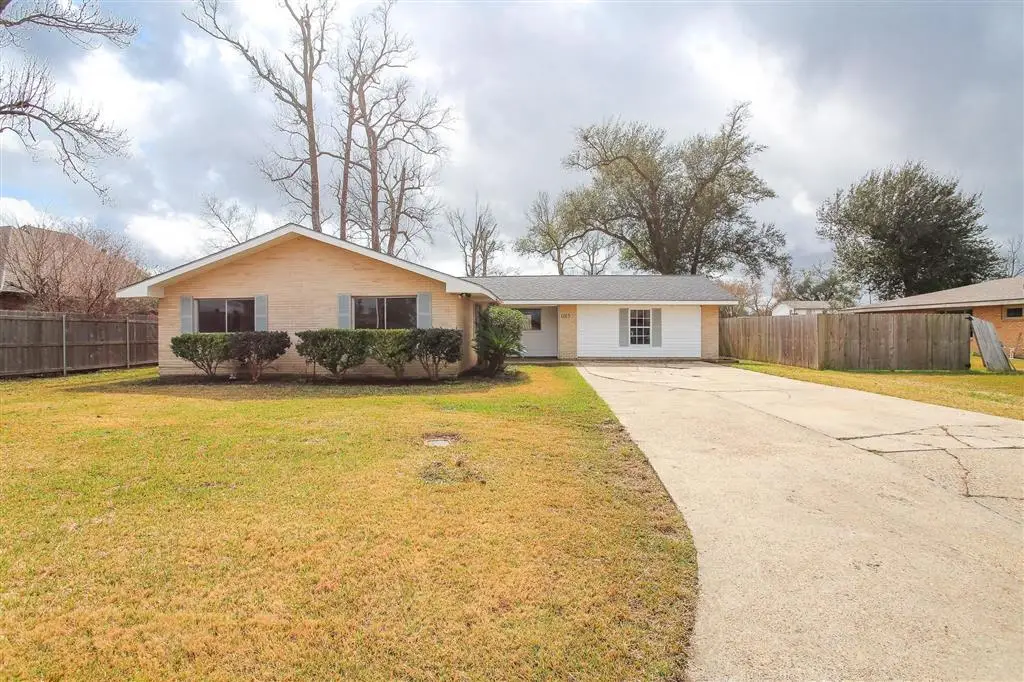1015 Paris Street, Lake Charles, LA 70605 - #1