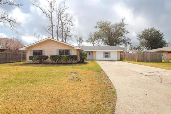 1015 Paris Street, Lake Charles, LA 70605