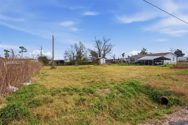 2623 Sharon Lane, Sulphur, LA 