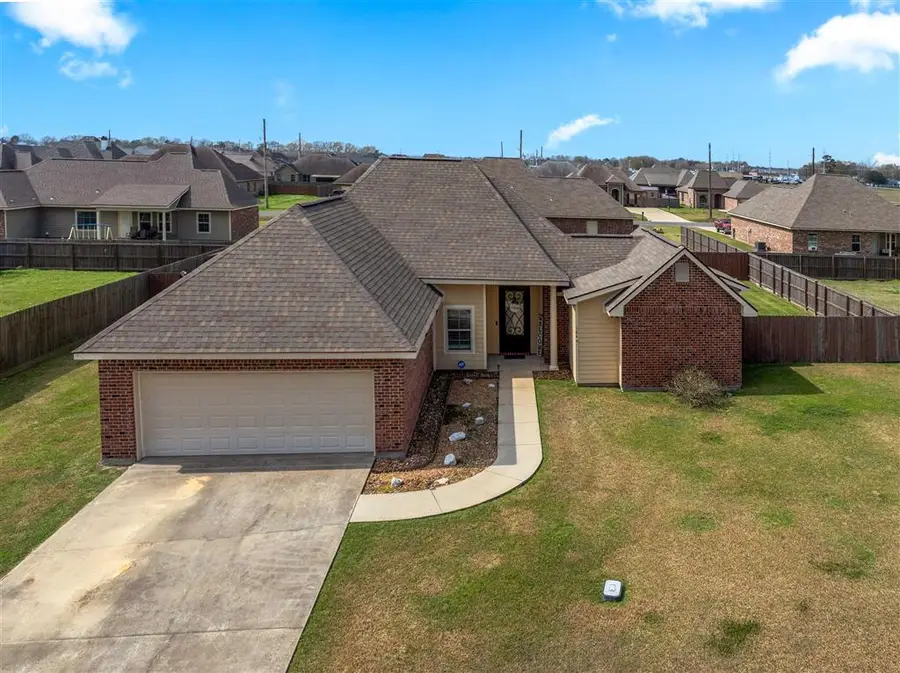 104 Maple Street, Iowa, LA 70647 - #2