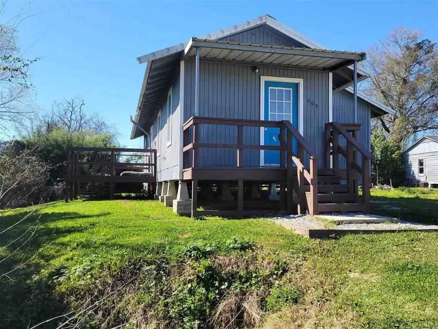 605 Riverside Drive, Westlake, LA 70669 - #2