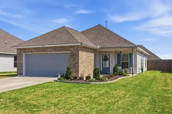 1790 Bass Run Street, Lake Charles, LA 70611