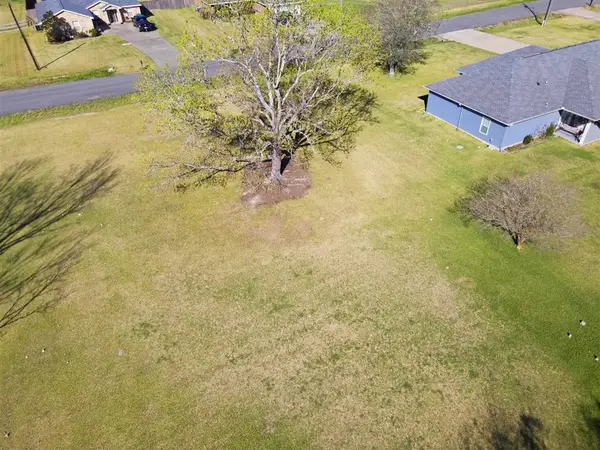 2802 Karen Lynn Street, Sulphur, LA 