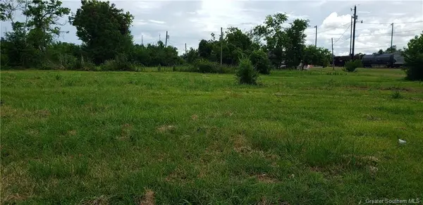 1215 N Railroad Avenue N, Lake Charles, LA 70601