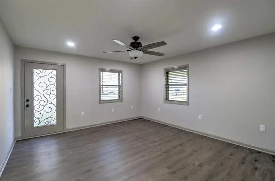 419 Blake Street, Lake Charles, LA 70601 - #2