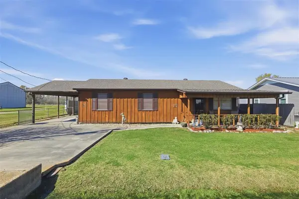 402 Scheufens Road, Lake Charles, LA 70615