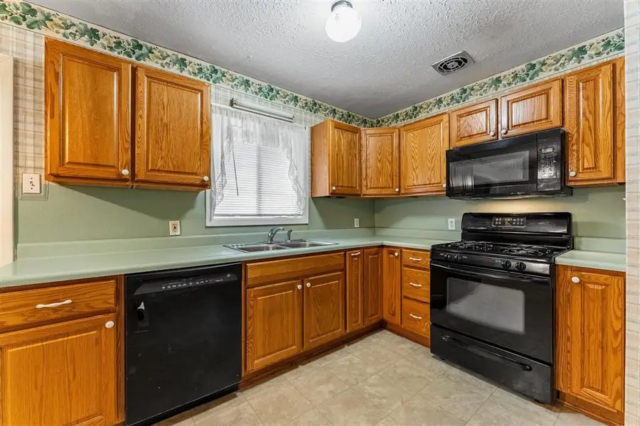 2439 Oaklawn, Lake Charles, LA 70605 - #3