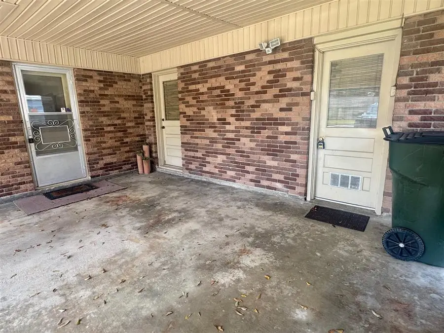 130 Spring Street, Lake Charles, LA 70605 - #2