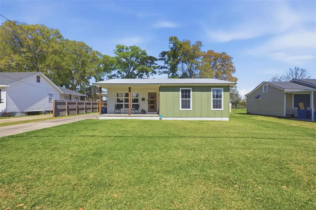 622 May Street, Jennings, LA 70546 - #1