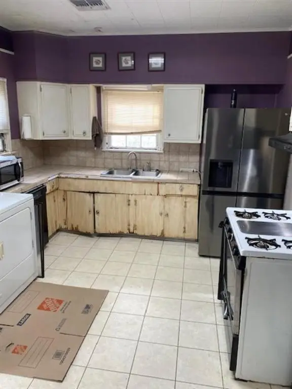 609 W Sallier Street W, Lake Charles, LA 70601 - #3