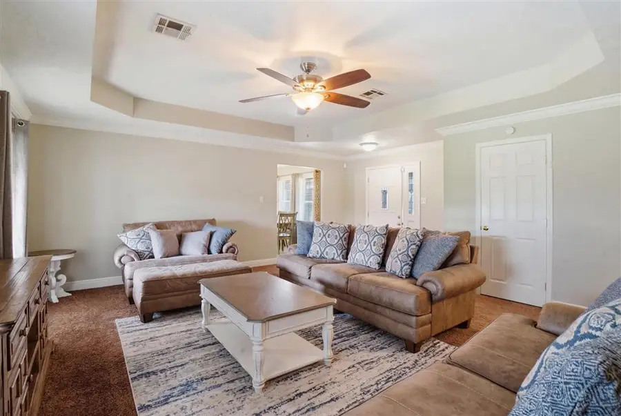 122 Lois Street, Dequincy, LA 70633 - #2