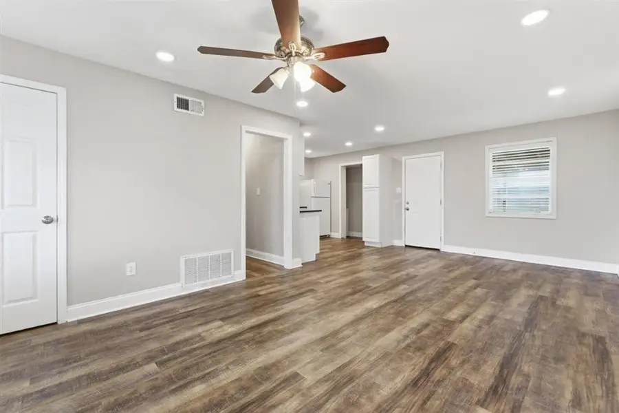 211 Michigan Avenue, Sulphur, LA 70663 - #2