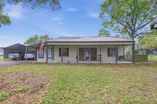 211 W Fifth Street W, Roanoke, LA 70581