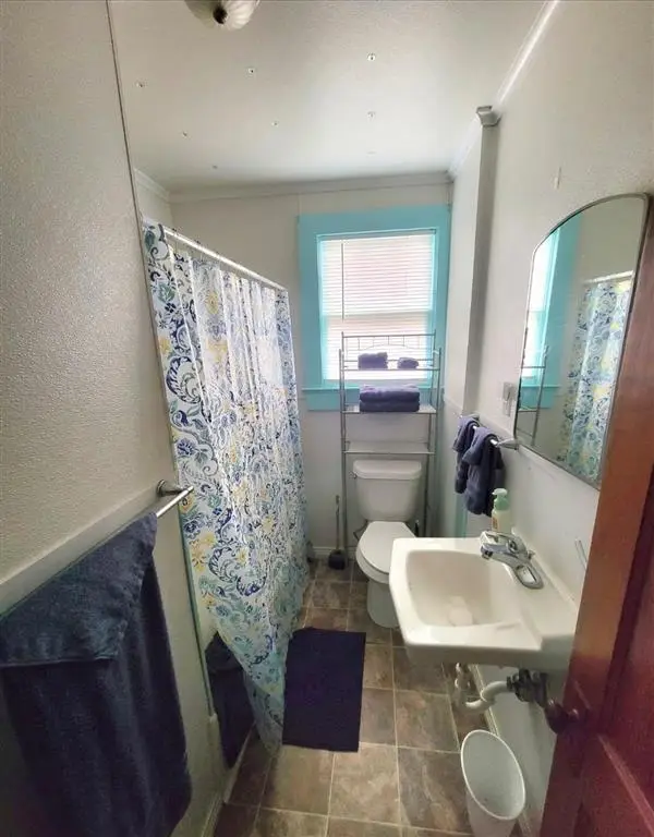 105 East Street, Lake Charles, LA 70601 - #2