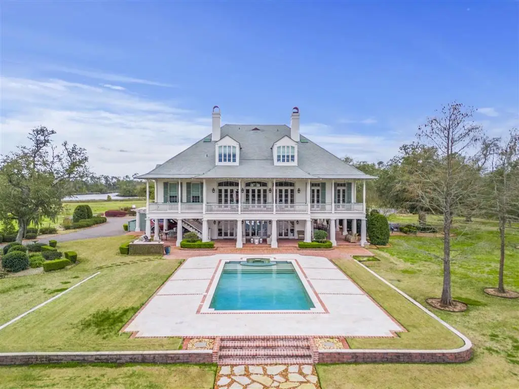 4274 Bayou Bay Drive, Lake Charles, LA 70605 - #1