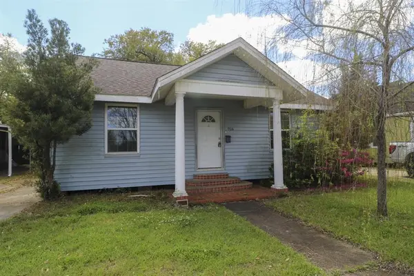 916 9th St Street, Lake Charles, LA 70601