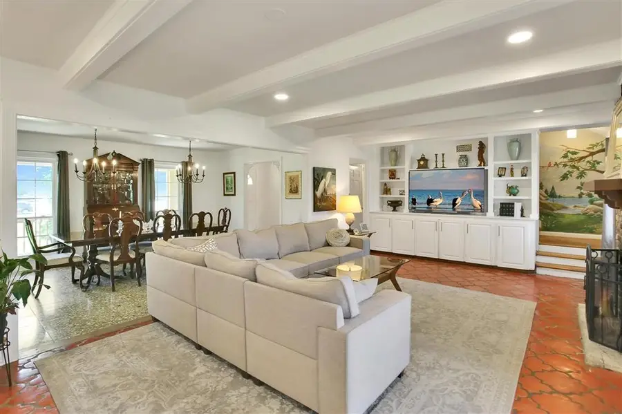 700 W Lagrange Street W, Lake Charles, LA 70605 - #3