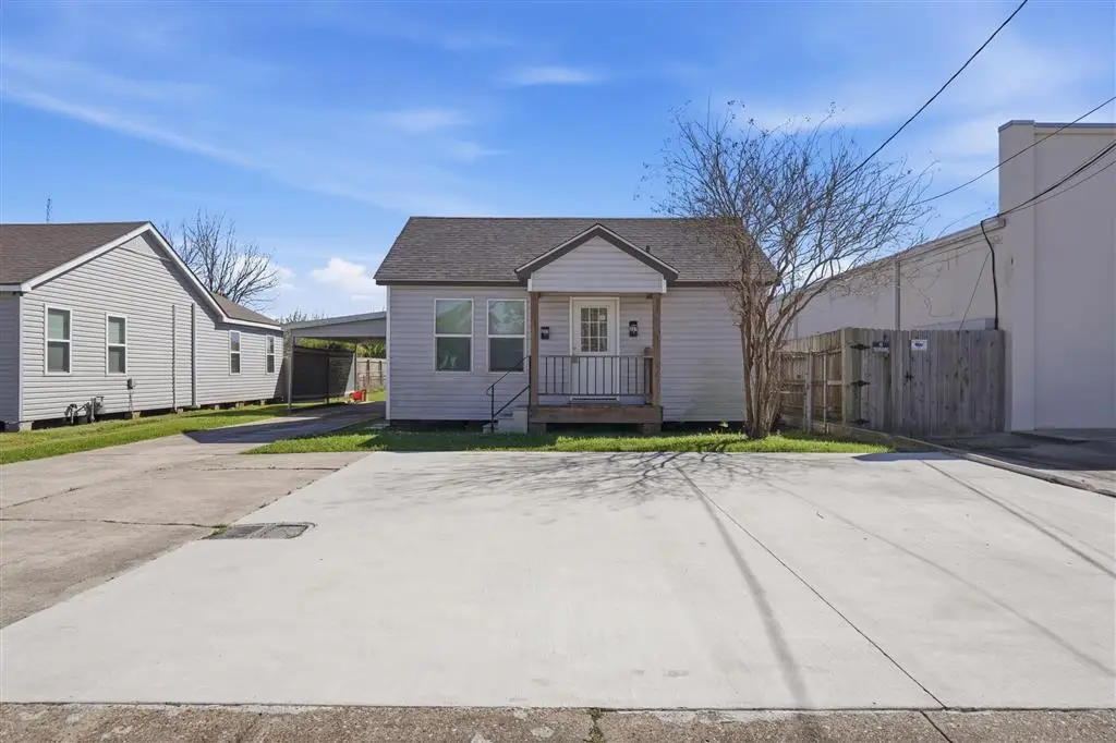 237 Lucille St Street, Lake Charles, LA 70601 - #1