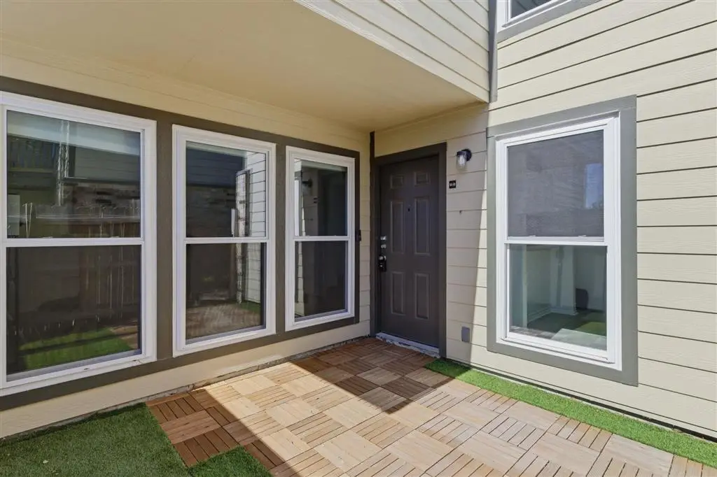 1020 W Mcnesse Street W #10 B, Lake Charles, LA 70605 - #1