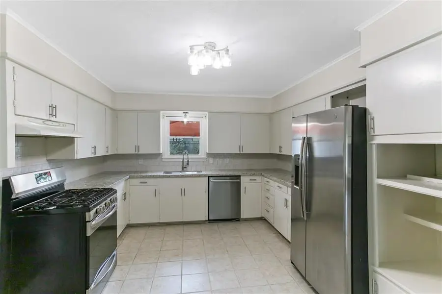 239 Arlington Drive, Lake Charles, LA 70605 - #3