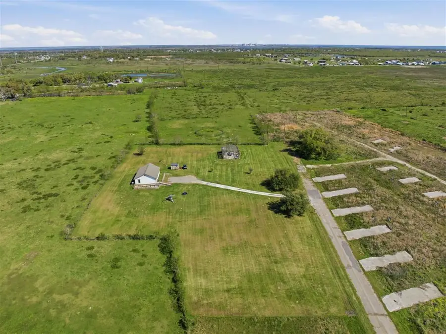 143 Pierce Ln, Hackberry, LA 70645 - #2