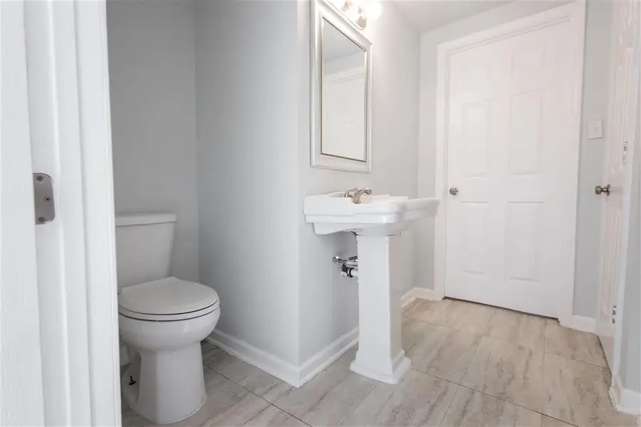 592 Cass Street, Sulphur, LA 70663 - #3