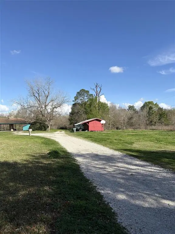 820 E South St Street E, Welsh, LA 70591 - #3