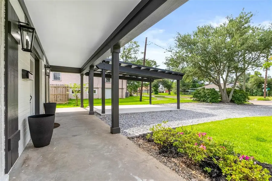 503 W Sallier Street W, Lake Charles, LA 70601 - #2