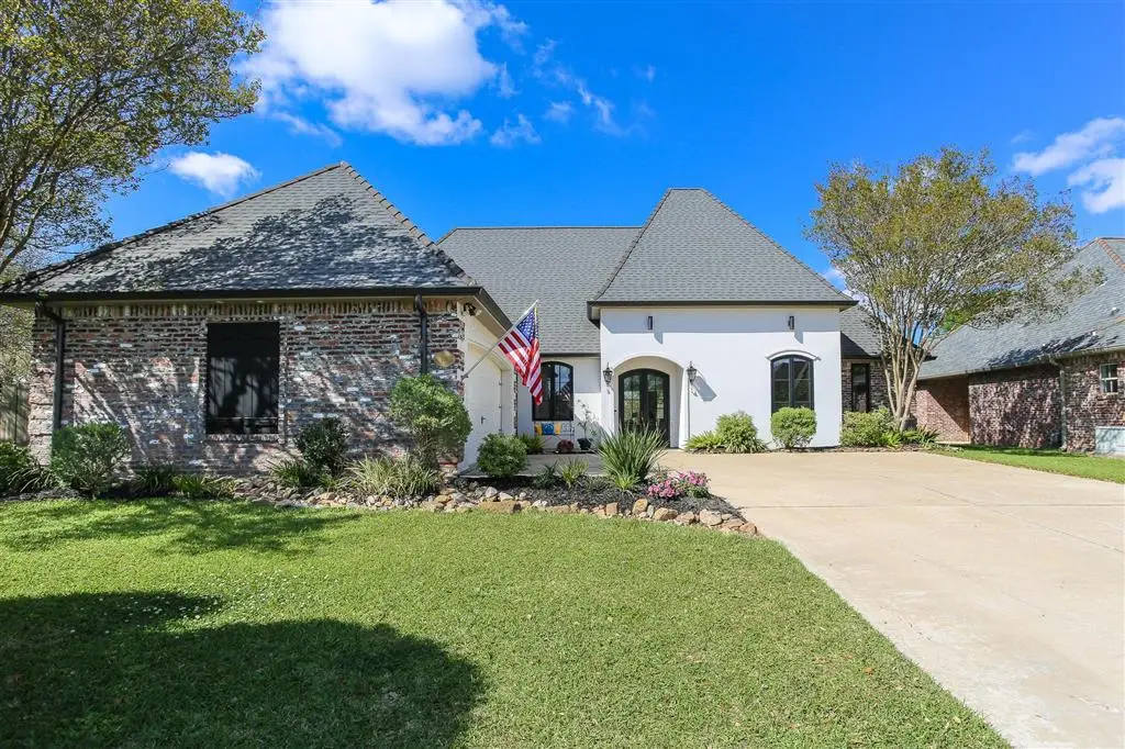 936 Chartres Drive, Lake Charles, LA 70605 - #1