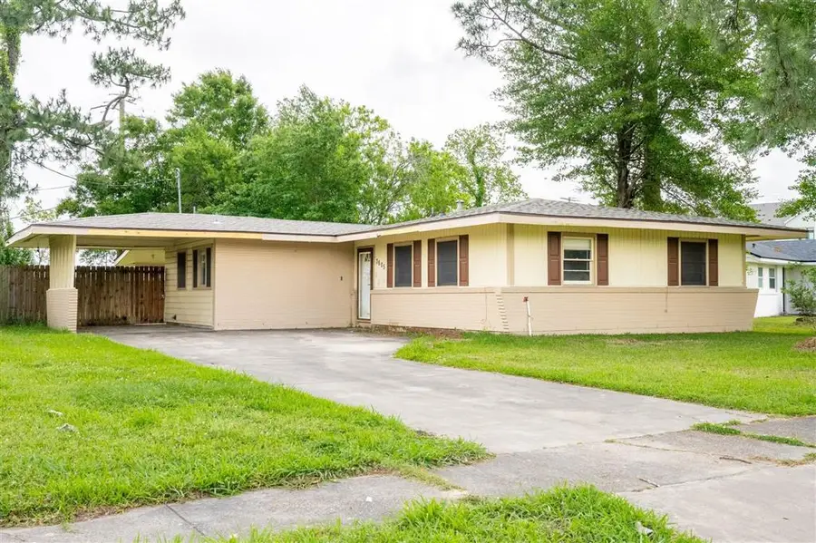 3605 E Roosevelt Street E, Lake Charles, LA 70607 - #2