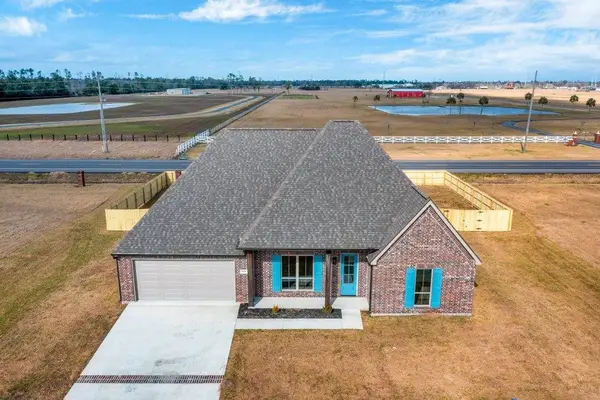 819 Gentry Drive, Sulphur, LA 70665