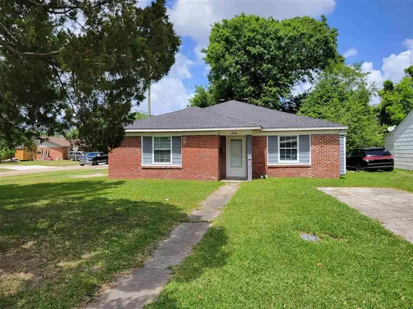 1125 4th Avenue, Lake Charles, LA 70601