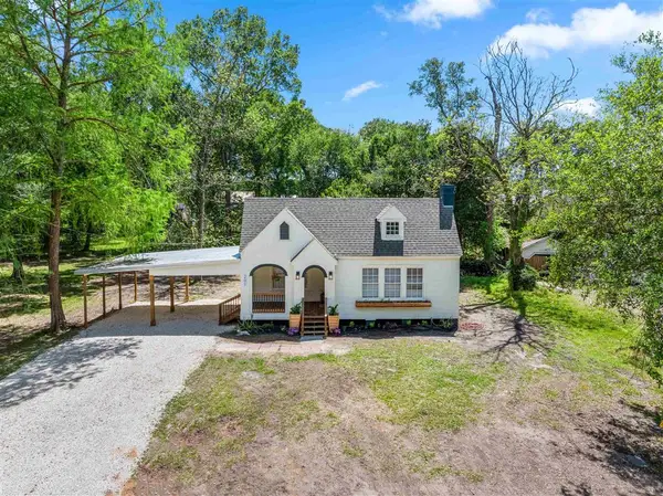 201 Powers Streets, Welsh, LA 70591