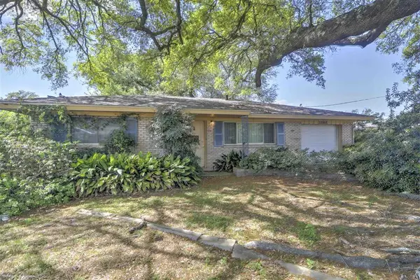 3702 Creole St Street, Lake Charles, LA 70605