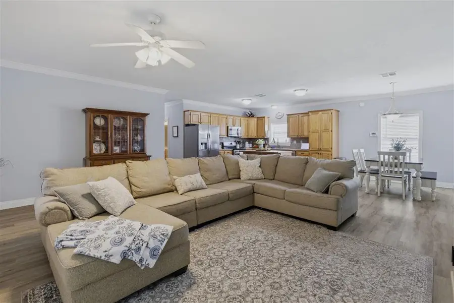 1202 W Highway 90 W, Iowa, LA 70647 - #2