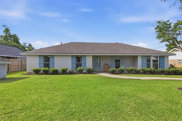 2607 Timber Lane, Lake Charles, LA 70605
