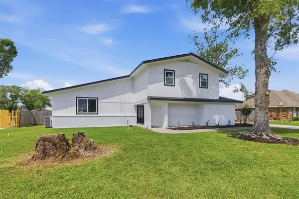 708 Alabama St, Sulphur, LA 70663