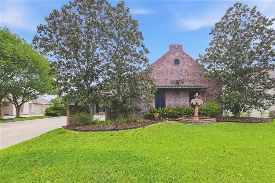 2733 Rue Calais Drive, Lake Charles, LA 70605 - #2