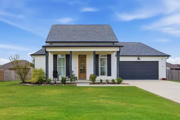 4094 Camryn Road, Lake Charles, LA 70611