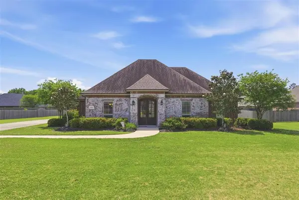 2685 Newberry Station Drive, Lake Charles, LA 70611