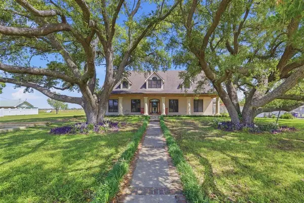 8886 Martin Roy Road, Jennings, LA 70546