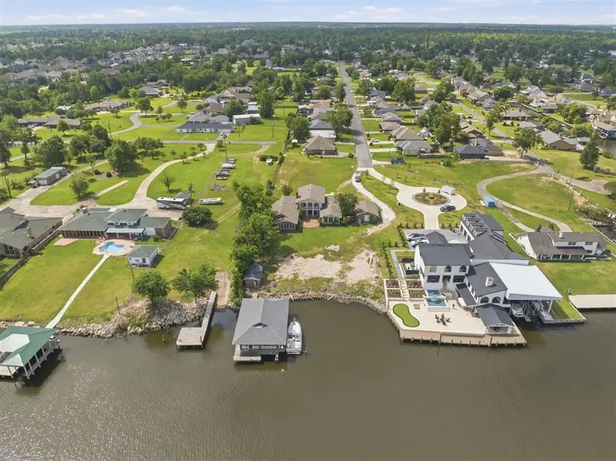 4700 Ponderosa Street, Lake Charles, LA 70605 - #3