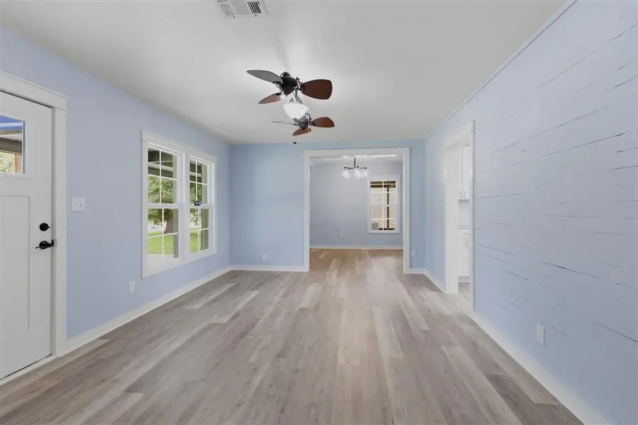 1218 E Kent E, Sulphur, LA 70663 - #3