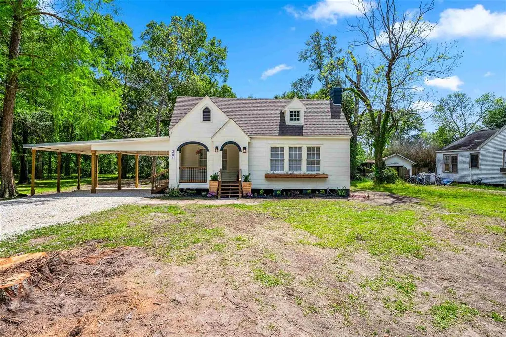 201 Powers Street, Welsh, LA 70591 - #1