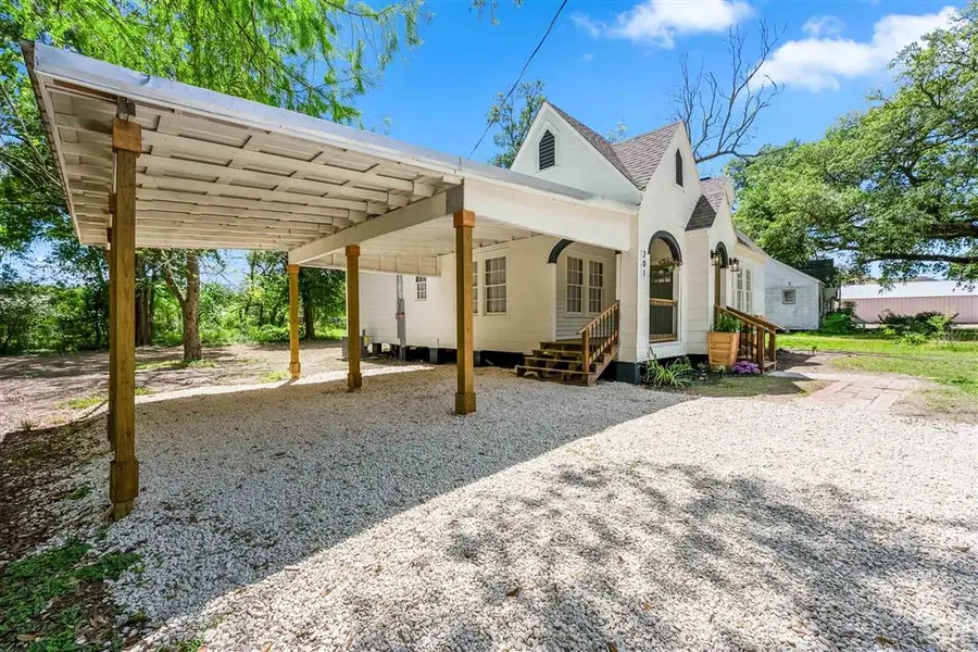 201 Powers Street, Welsh, LA 70591 - #2