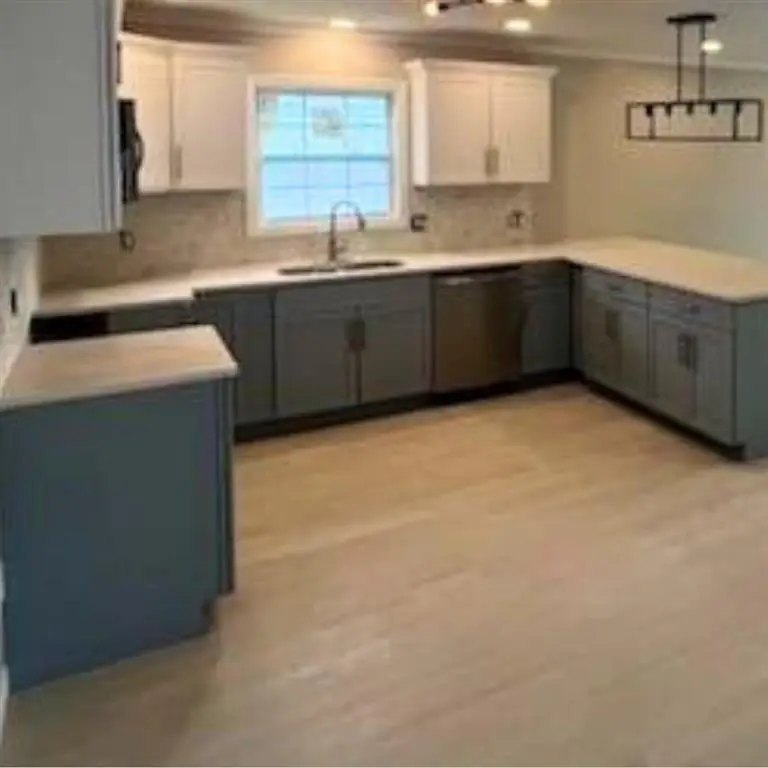 207 S Bowers Avenue S, Iowa, LA 70647 - #3